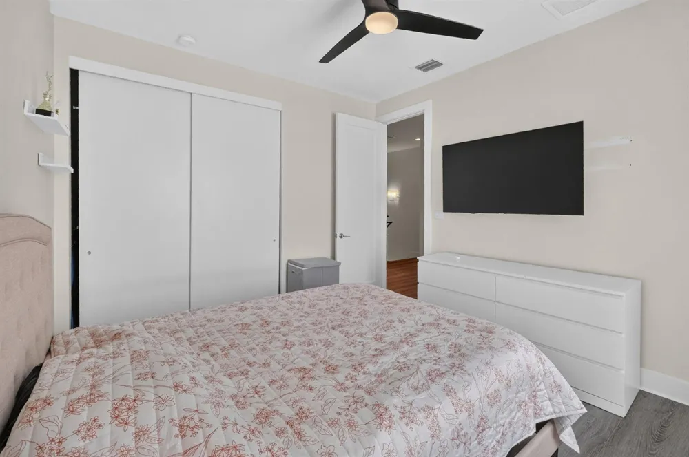 6461 NW 103rd Passage Doral, FL 33178