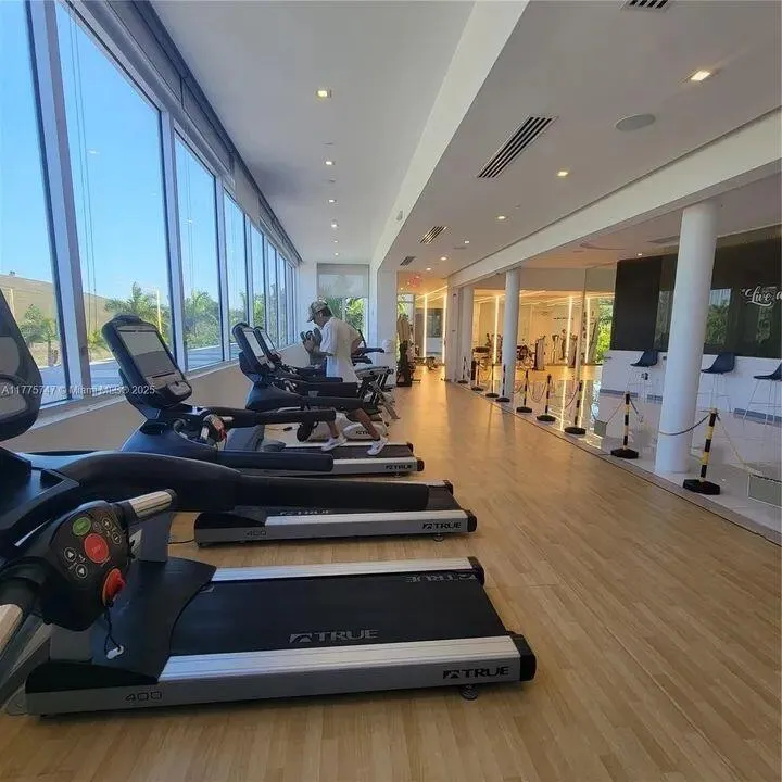 6461 NW 103rd Passage Doral, FL 33178
