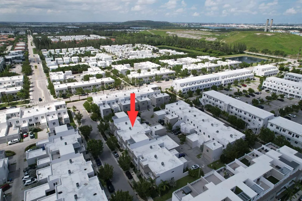 6461 NW 103rd Passage Doral, FL 33178