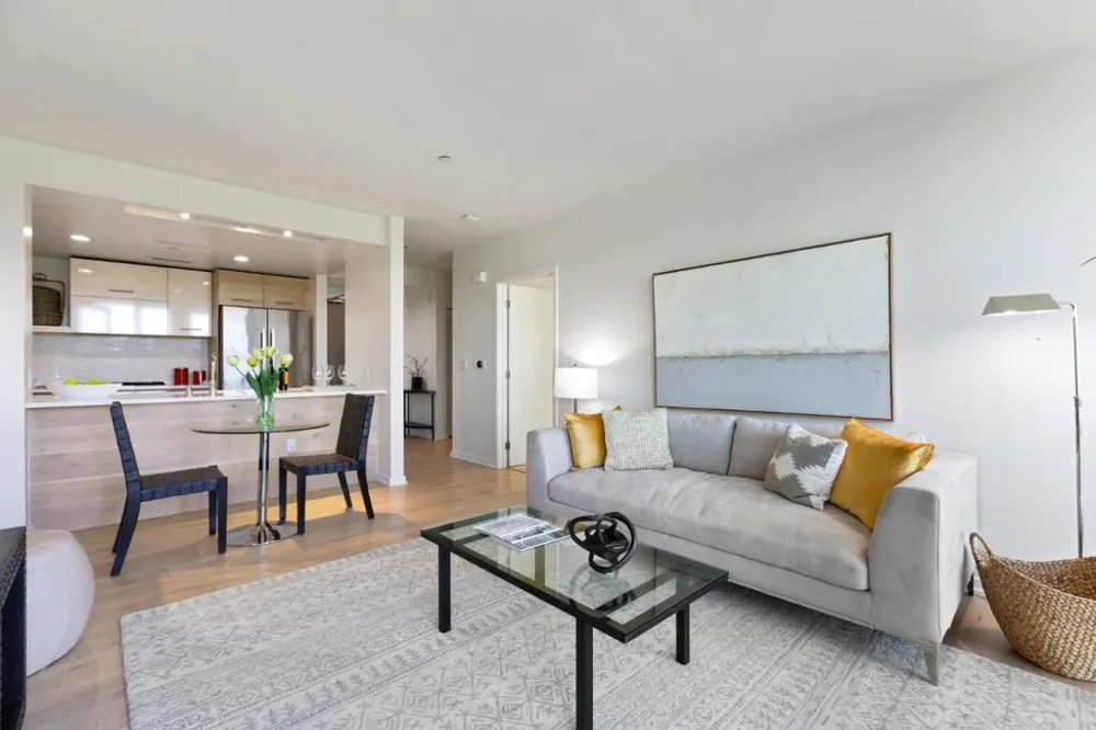 451 Donahue Street #407 San Francisco, CA 94124