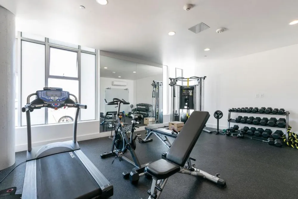 451 Donahue Street #407 San Francisco, CA 94124