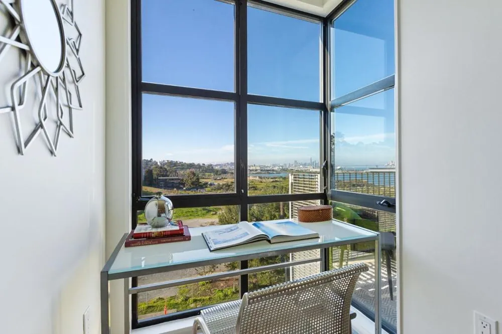 451 Donahue Street #407 San Francisco, CA 94124