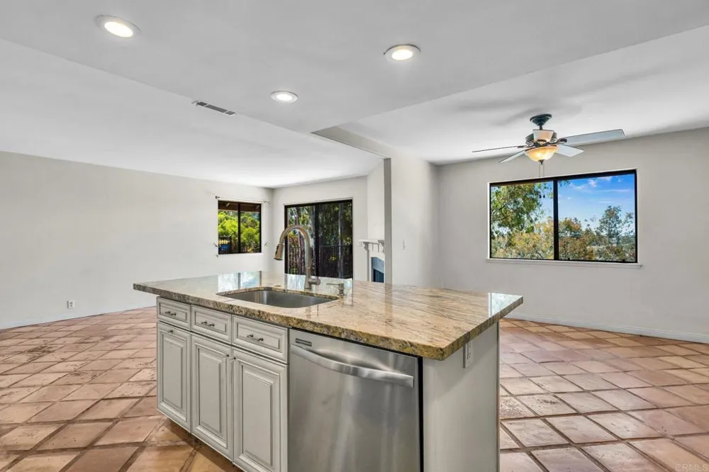 3036 Avenida Christina Carlsbad, CA 92009