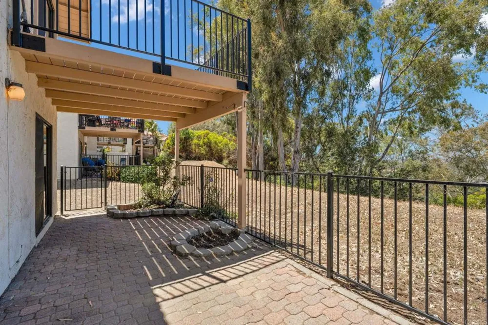 3036 Avenida Christina Carlsbad, CA 92009