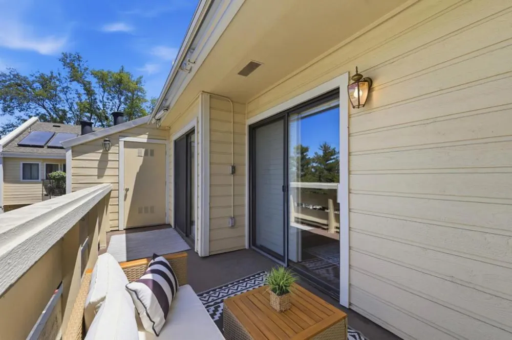 576 W Parr Avenue #21 Los Gatos, CA 95032