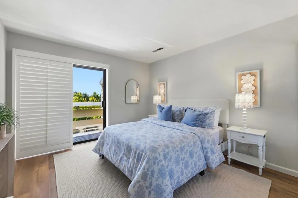 576 W Parr Avenue #21 Los Gatos, CA 95032
