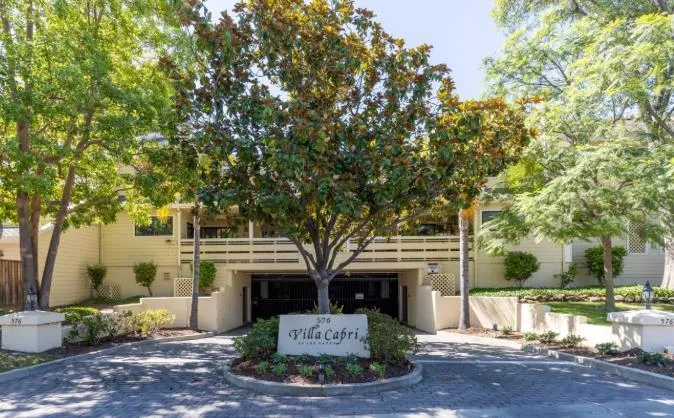 576 W Parr Avenue #21 Los Gatos, CA 95032
