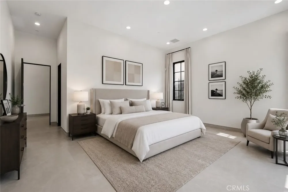 17363 Chase Street Northridge, CA 91325