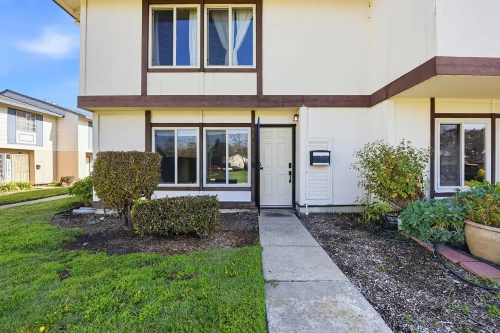 27492 Ponderosa Court Hayward, CA 94545