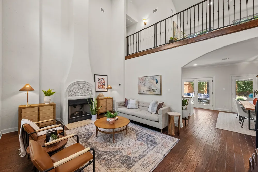 2307 Alta Vista Avenue Austin, TX 78704