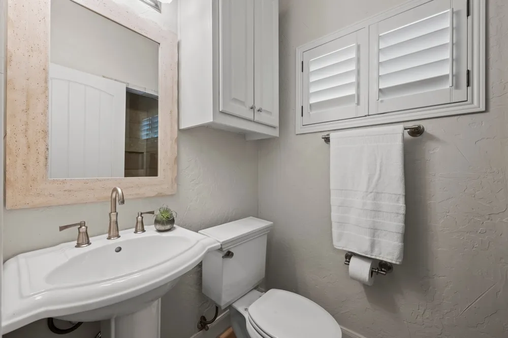 2307 Alta Vista Avenue Austin, TX 78704