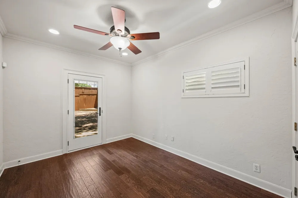 2307 Alta Vista Avenue Austin, TX 78704