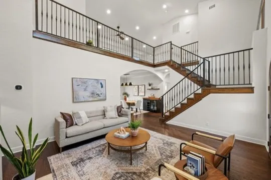 2307 Alta Vista Avenue Austin, TX 78704