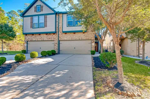 20 Cheswood Manor Court
