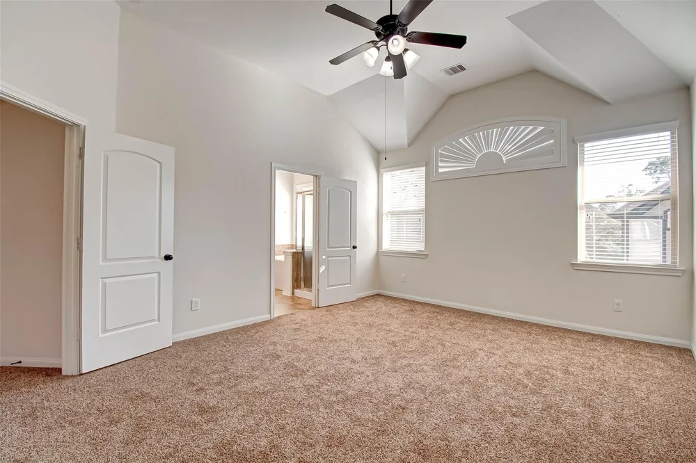20 Cheswood Manor Court The Woodlands, TX 77382
