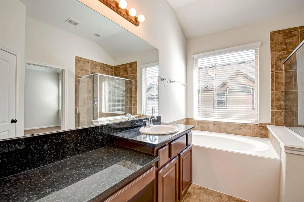 20 Cheswood Manor Court The Woodlands, TX 77382