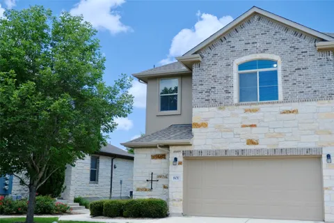 2880 Donnell Drive #801