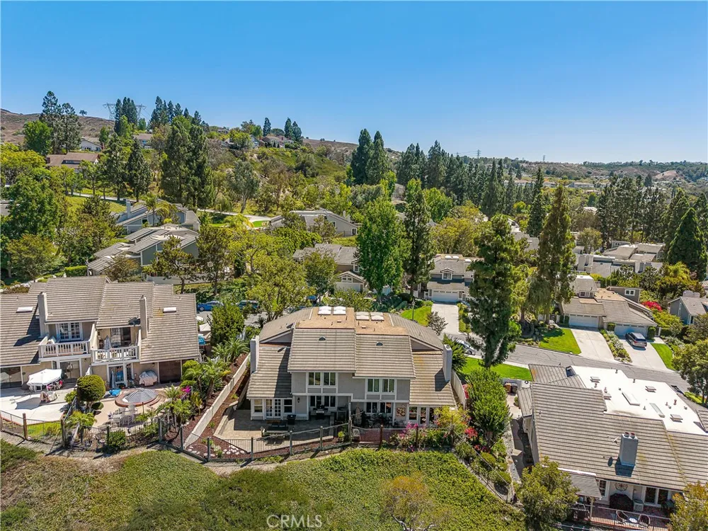 554 S Indian Anaheim, CA 92807