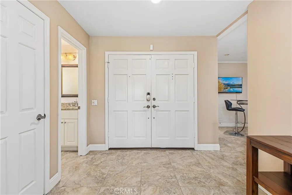 554 S Indian Anaheim, CA 92807