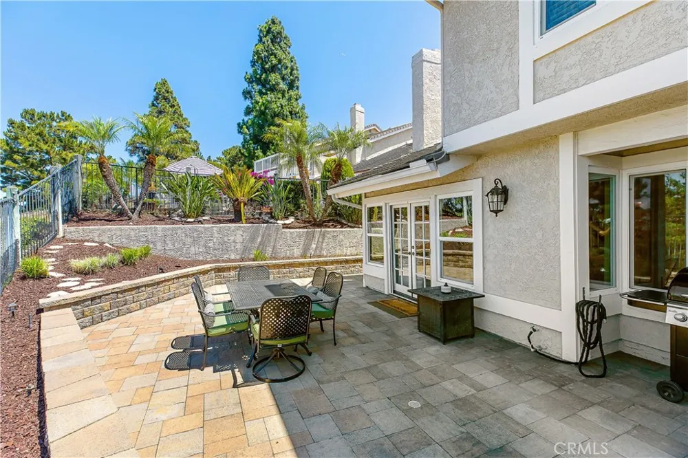 554 S Indian Anaheim, CA 92807