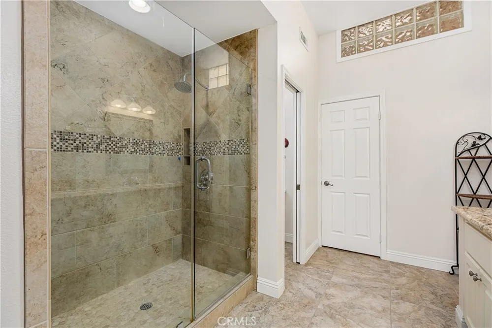 554 S Indian Anaheim, CA 92807