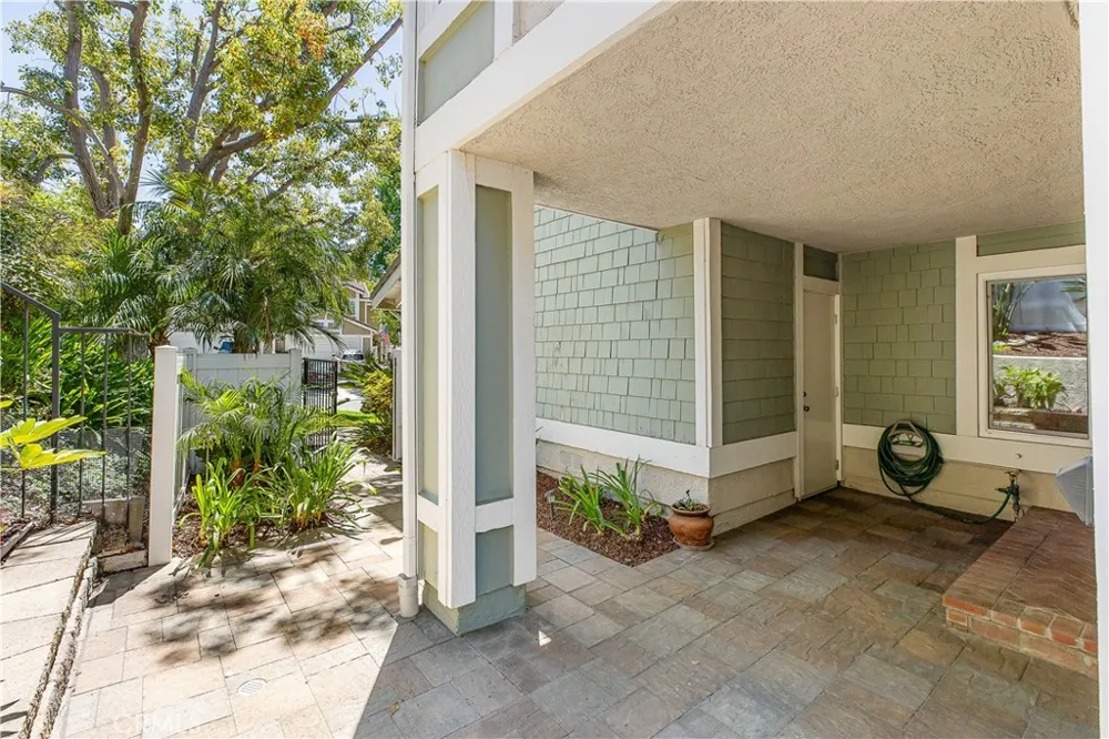 554 S Indian Anaheim, CA 92807