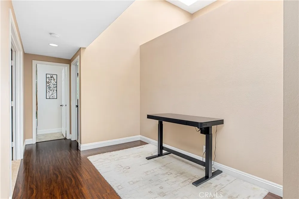 554 S Indian Anaheim, CA 92807