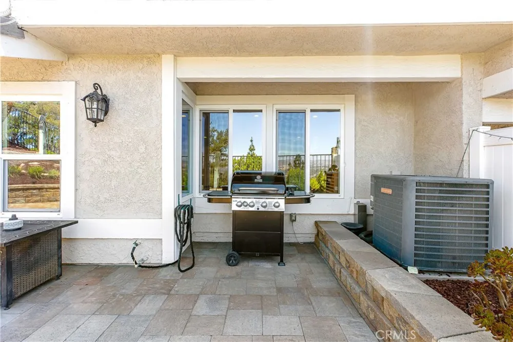 554 S Indian Anaheim, CA 92807