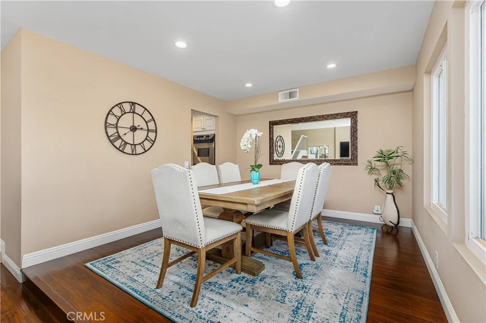 554 S Indian Anaheim, CA 92807