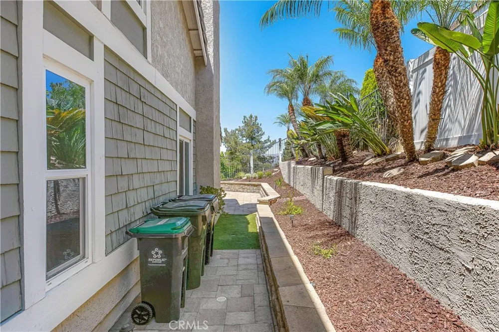 554 S Indian Anaheim, CA 92807