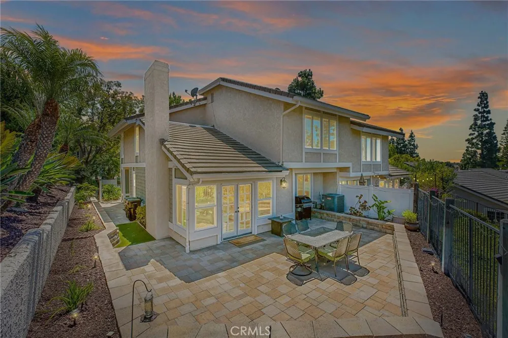 554 S Indian Anaheim, CA 92807