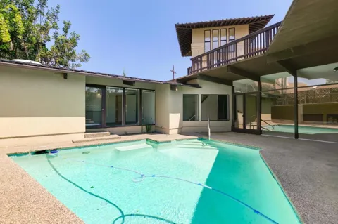 1506 Park View Place