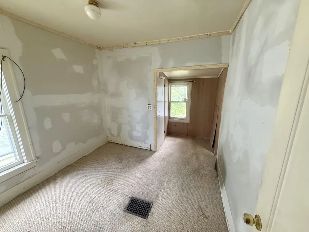 1632 5th Street Muskegon, MI 49441