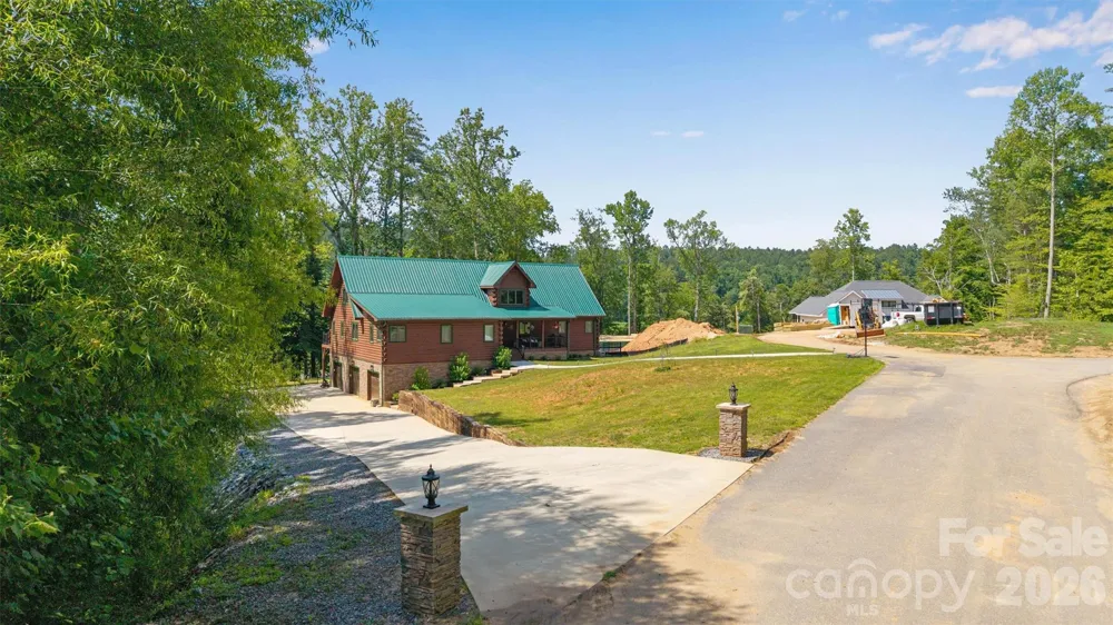 189 Edgewater Point NW #227 Valdese, NC 28690