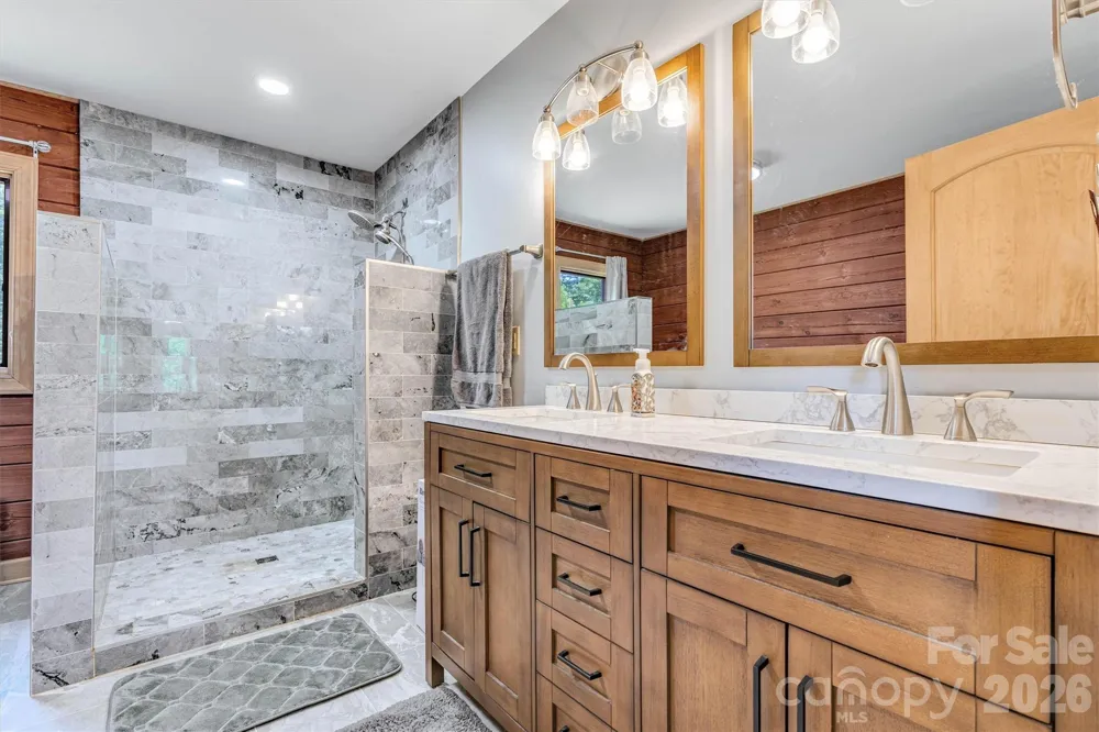 189 Edgewater Point NW #227 Valdese, NC 28690