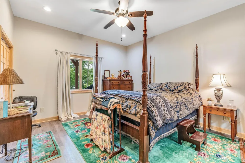 189 Edgewater Point NW #227 Valdese, NC 28690