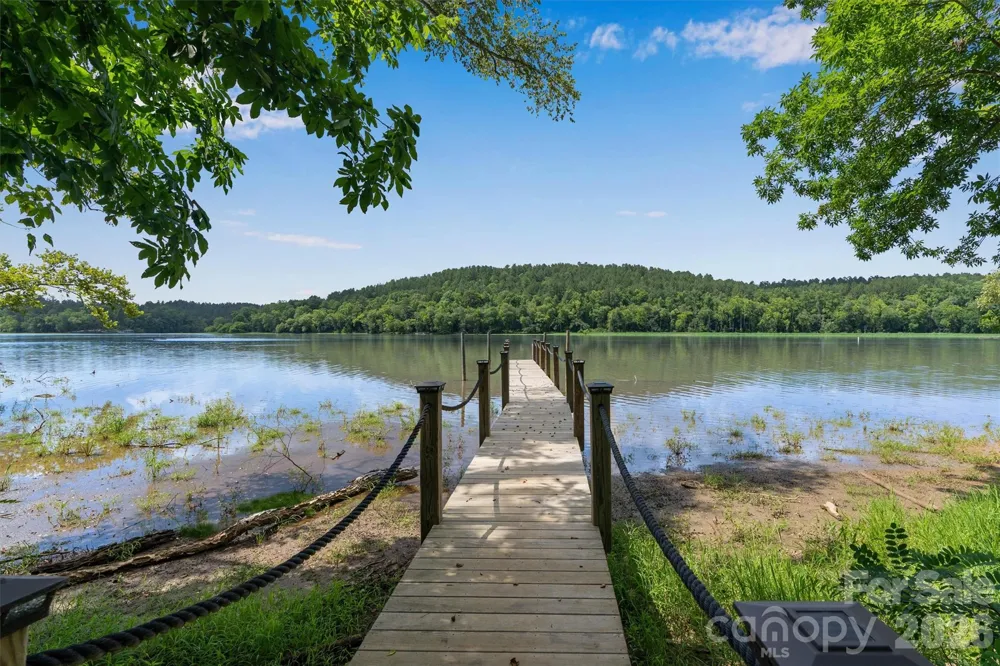 189 Edgewater Point NW #227 Valdese, NC 28690
