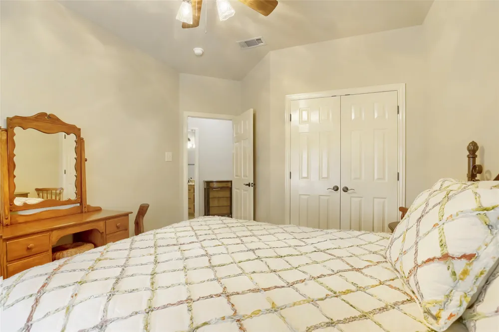 1573 Oak Bend Drive Kaufman, TX 75142