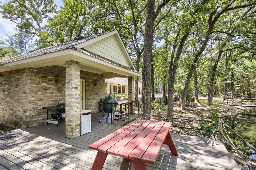 1573 Oak Bend Drive Kaufman, TX 75142