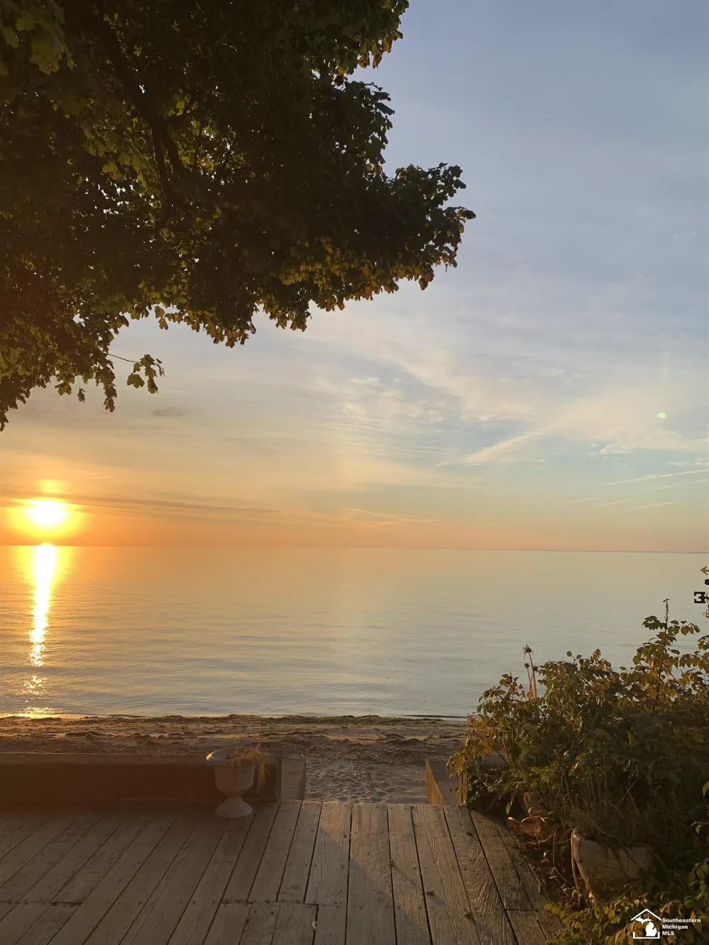 3964 Lakeshore Drive Frenchtown Township, MI 48166