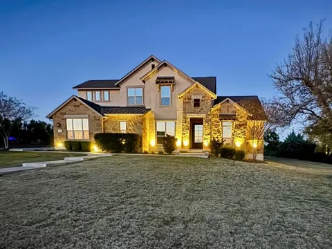 608 Brave Face Street