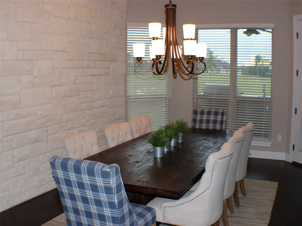 608 Brave Face Street Leander, TX 78641