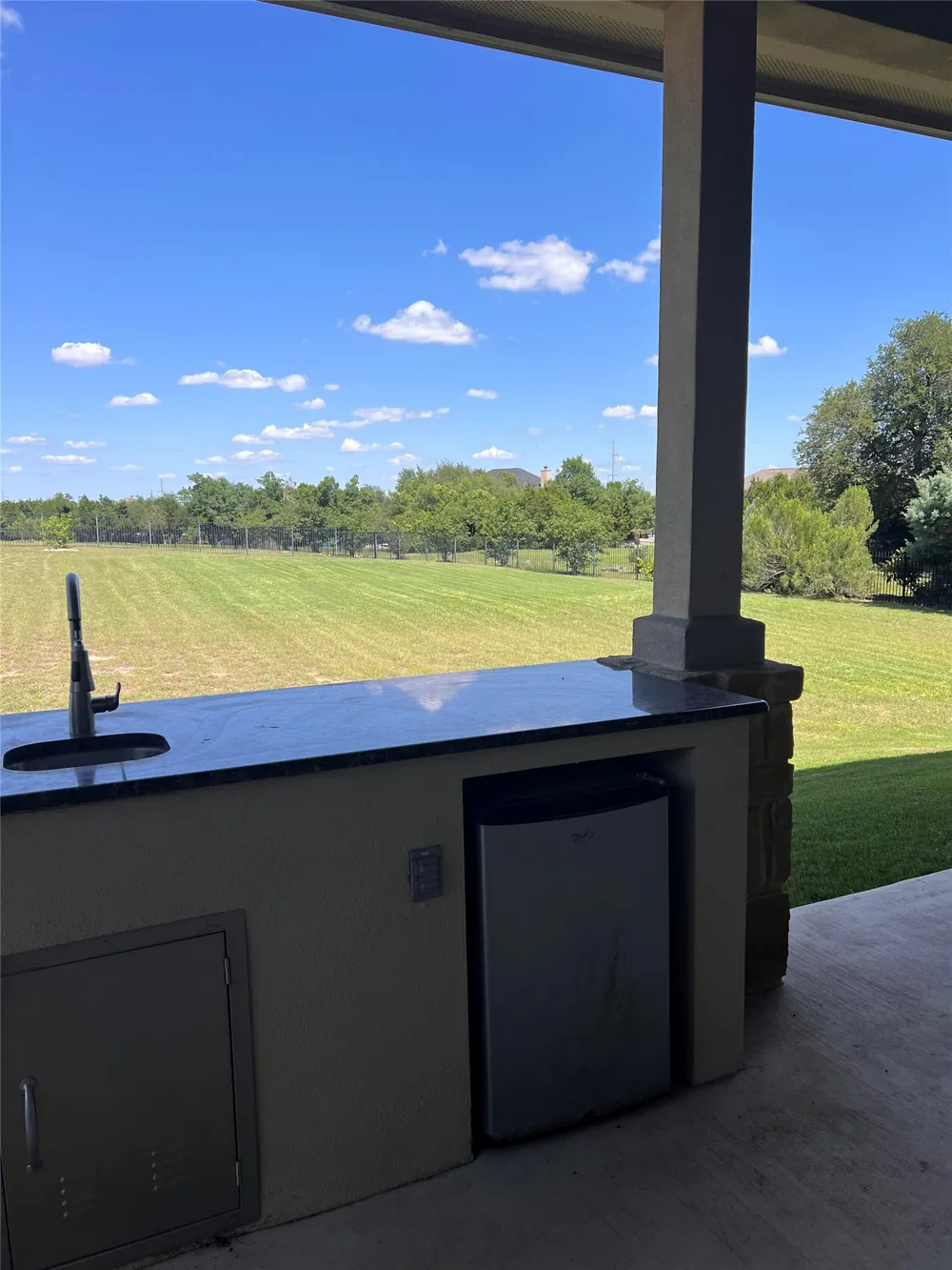 608 Brave Face Street Leander, TX 78641