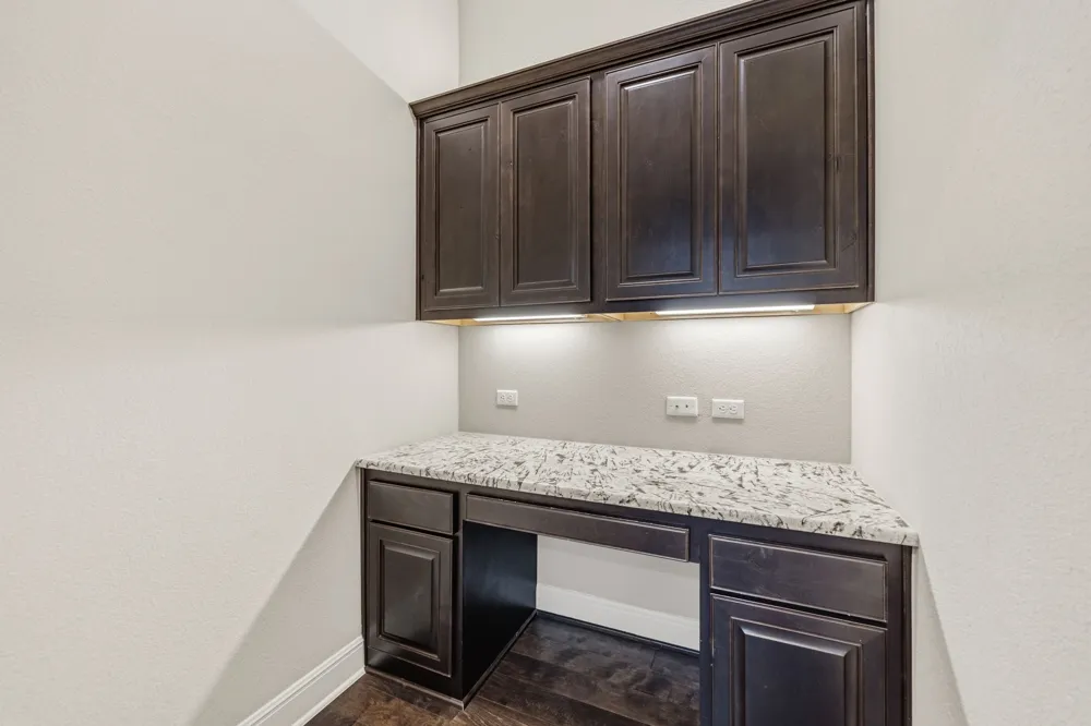 608 Brave Face Street Leander, TX 78641