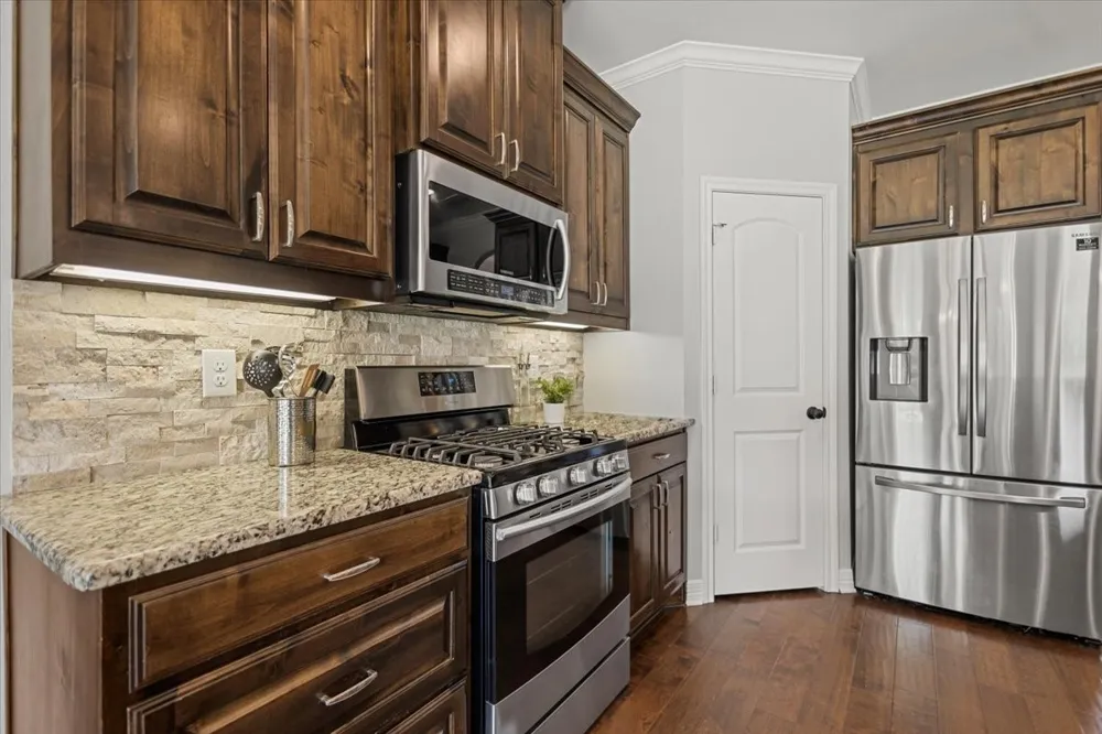 19623 Dove Ridge Drive Lindale, TX 75771