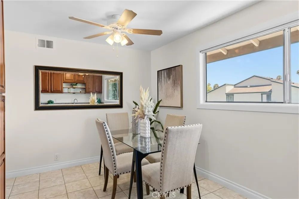 23282 Orange Avenue #6 Lake Forest, CA 92630