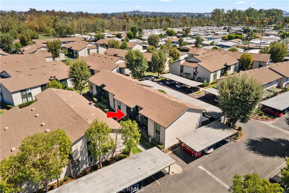 23282 Orange Avenue #6 Lake Forest, CA 92630