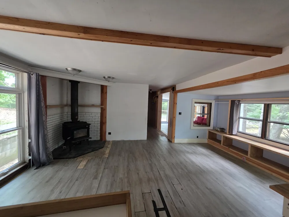 6115 S Lakeshore Drive Summit Township, MI 49449