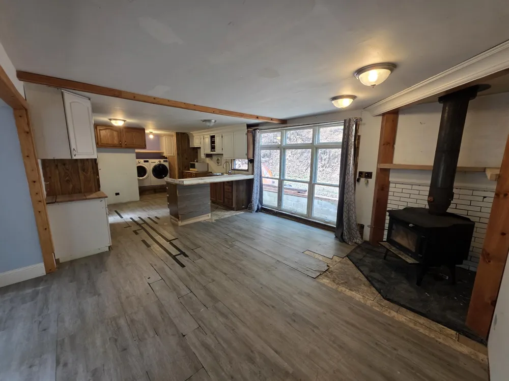 6115 S Lakeshore Drive Summit Township, MI 49449