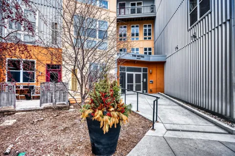 2650 University Avenue W #104